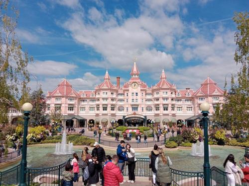 Disneyland-1