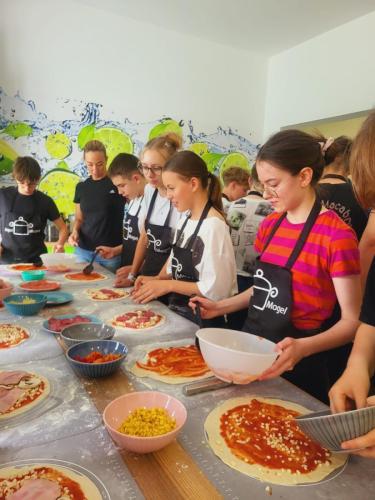 Dzien-Dziecka-na-warsztatach-pizzy-8