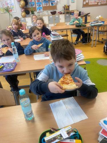 Dzien-Pizzy-8