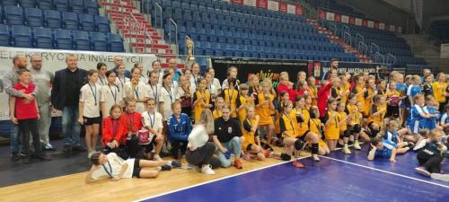 Handball-3