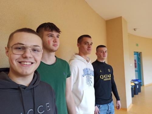 Przeciw-przemocy-wobec-kobiet-1