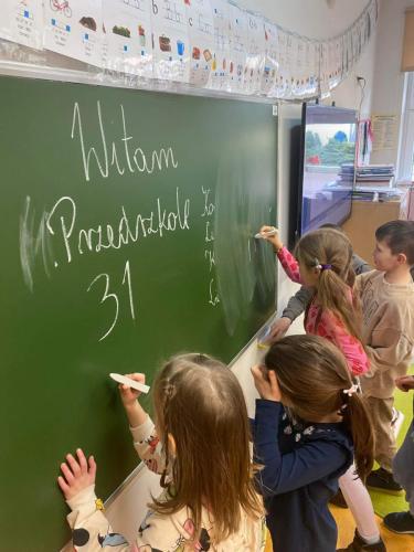 Przedszkolaki-w-SP8-12