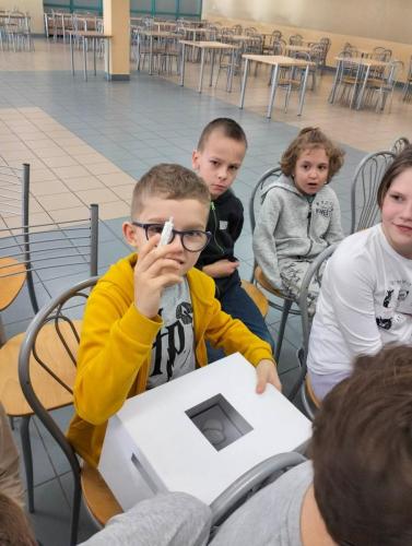 Toaleta-to-nie-smietnik-20